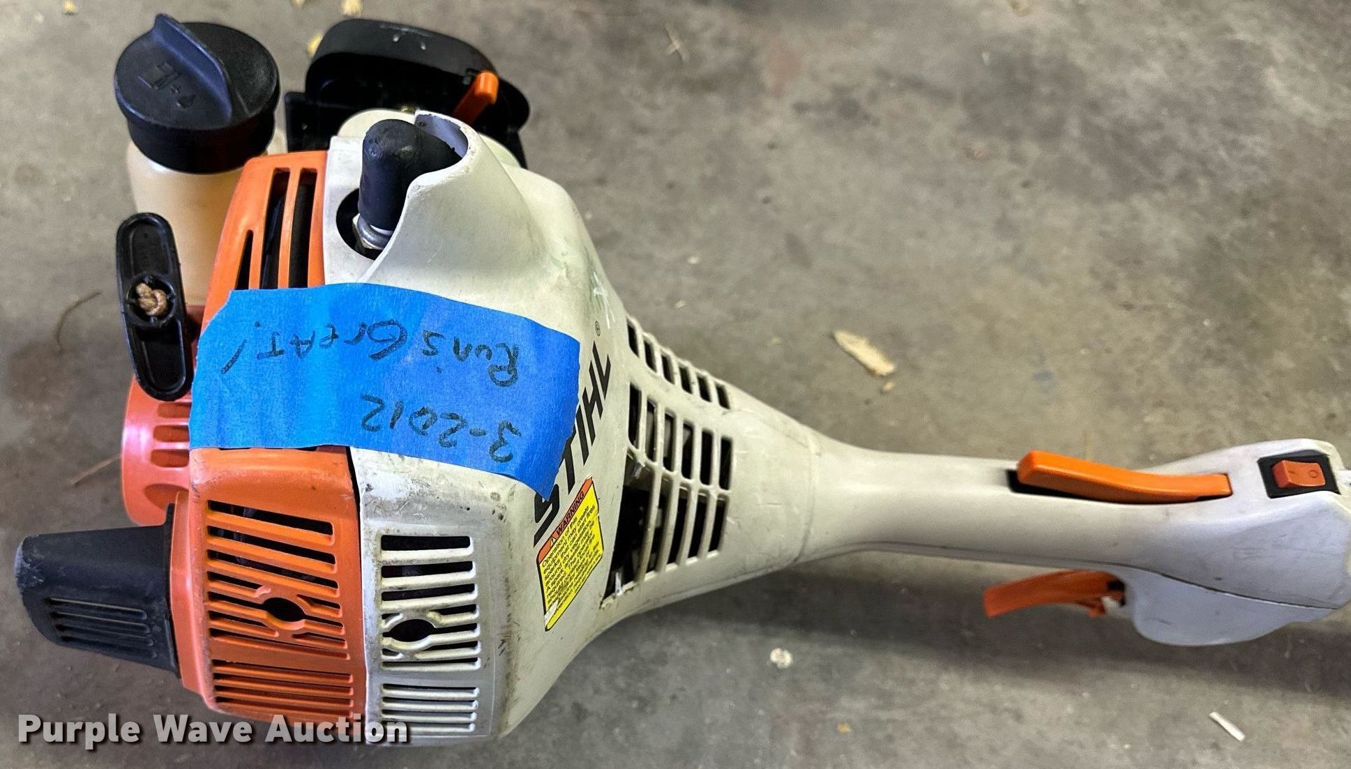 (3) Stihl string trimmers in Hays, KS Item LN9348 sold Purple Wave