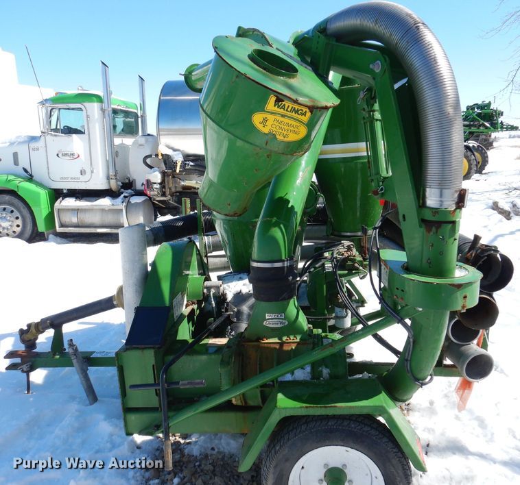 image for item DK5176 2011 Walinga 6614  grain vacuum