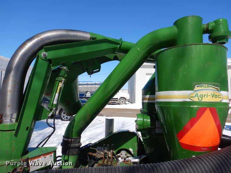 image for item DK5176 2011 Walinga 6614  grain vacuum