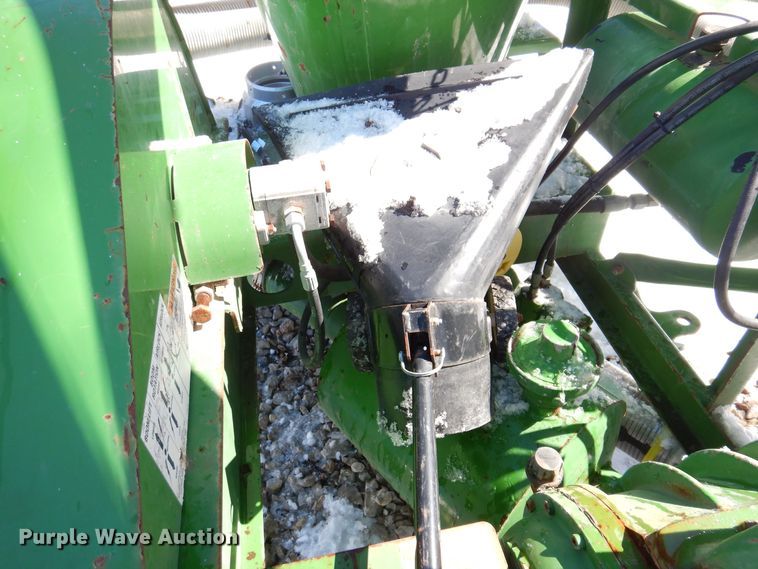 image for item DK5176 2011 Walinga 6614  grain vacuum