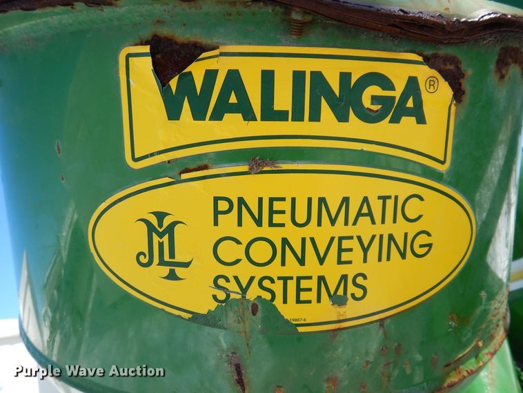 image for item DK5176 2011 Walinga 6614  grain vacuum