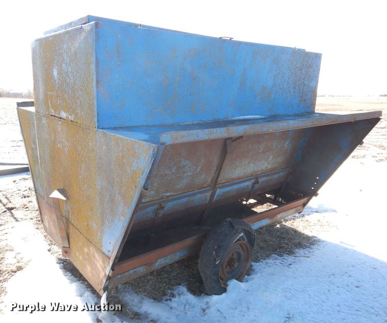 image for item DK5185 (2) creep feeders