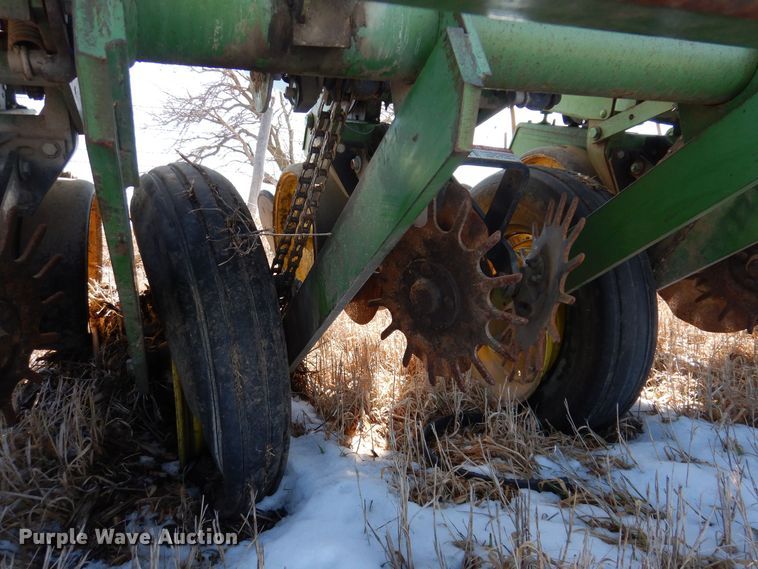 image for item DK5188 John Deere 7000  planter