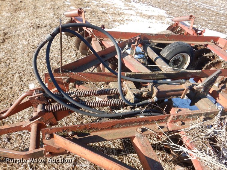 image for item DK5193 International 470  disk