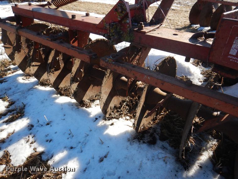 image for item DK5193 International 470  disk