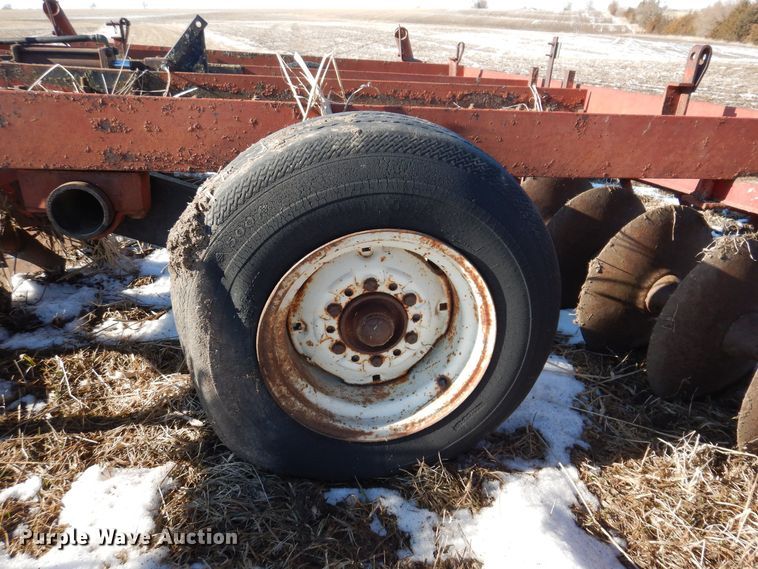 image for item DK5193 International 470  disk