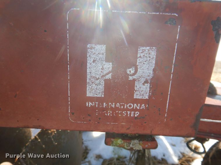 image for item DK5193 International 470  disk