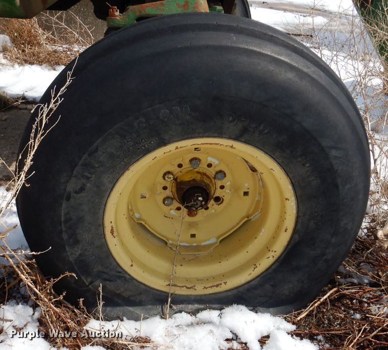 image for item DK5202 1973 John Deere 4430  tractor