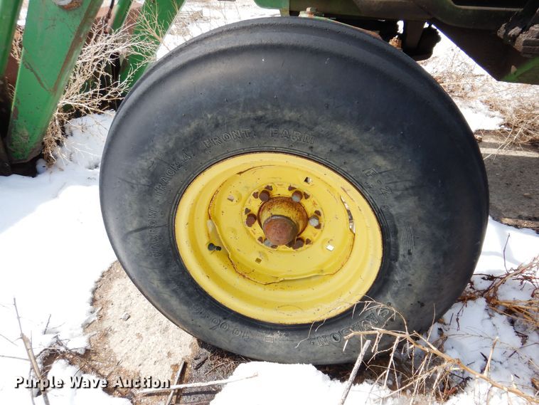 image for item DK5202 1973 John Deere 4430  tractor