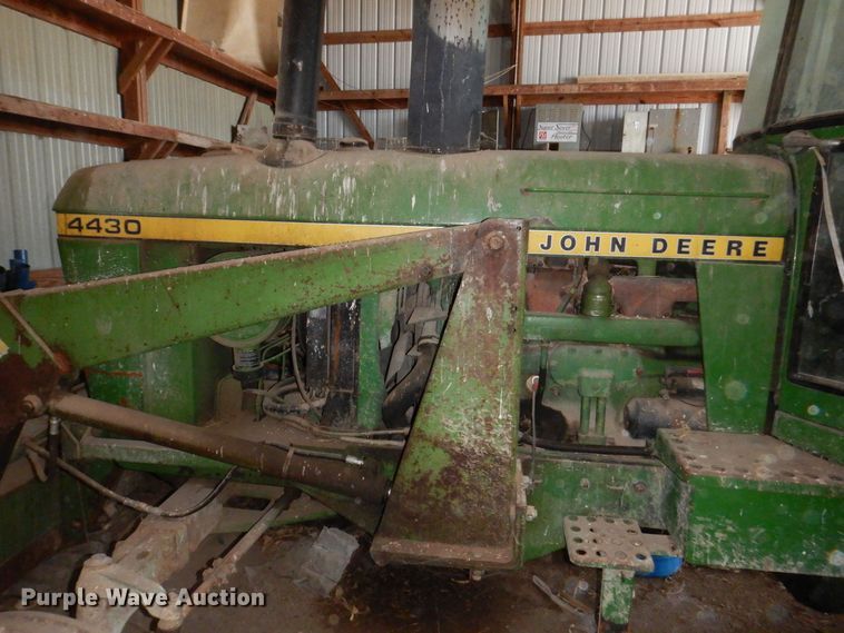 image for item DK5203 1975 John Deere 4430  tractor