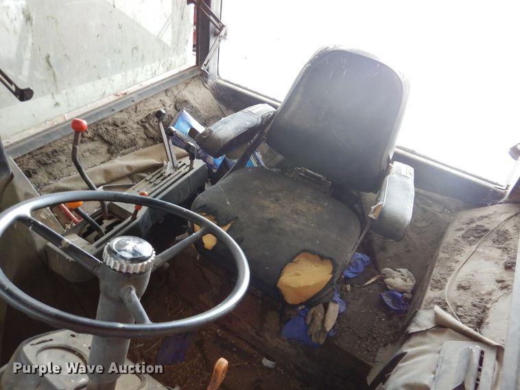 image for item DK5203 1975 John Deere 4430  tractor