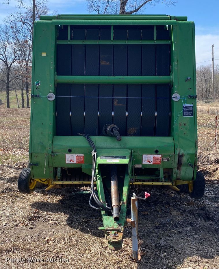 image for item DL7079 1992 John Deere 535  round baler