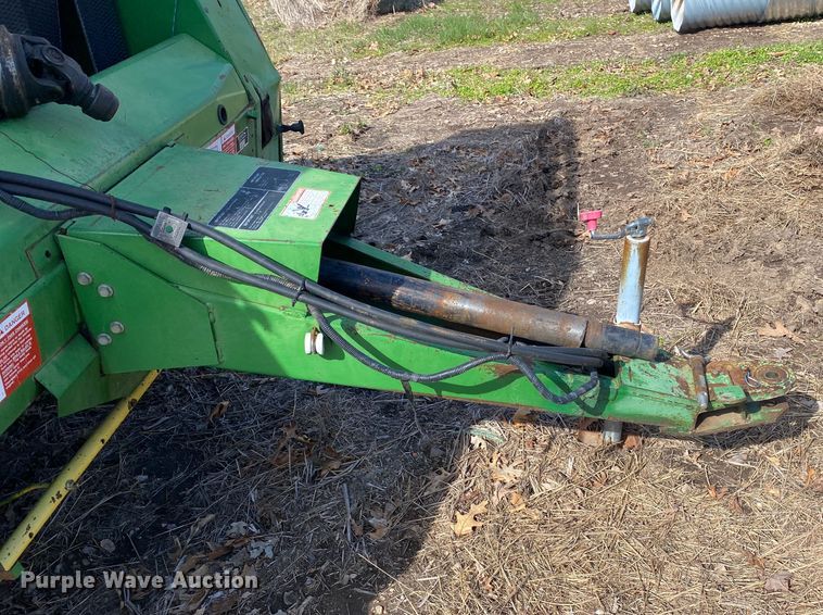 image for item DL7079 1992 John Deere 535  round baler