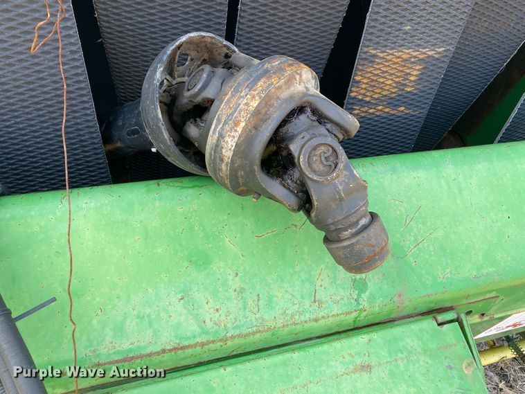 image for item DL7079 1992 John Deere 535  round baler