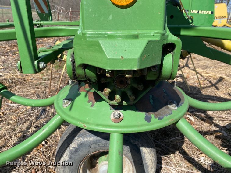 image for item DL7080 Krone KW 5.52 T  hay tedder