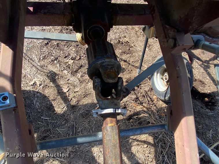 image for item DL7081 M&W  hay tedder