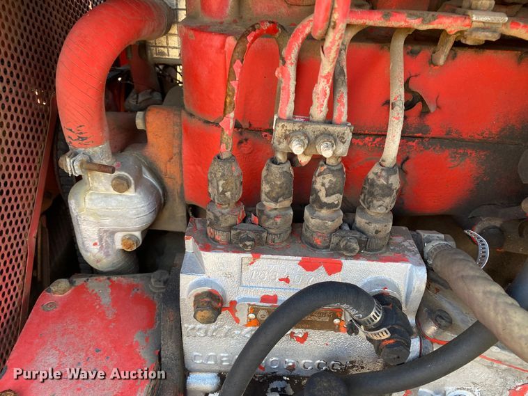 image for item DL7083 Belarus 560M  tractor