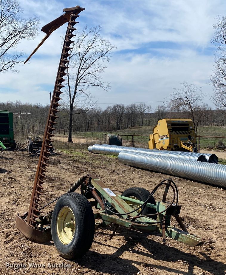 image for item DL7088 John Deere 450  sickle mower