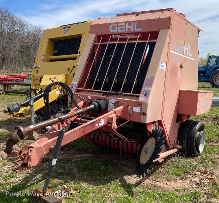 image for item DL7091 Gehl RB1475  round baler