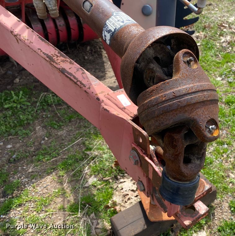 image for item DL7091 Gehl RB1475  round baler