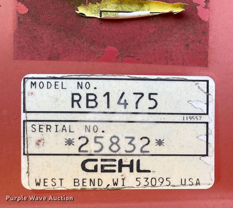 image for item DL7091 Gehl RB1475  round baler