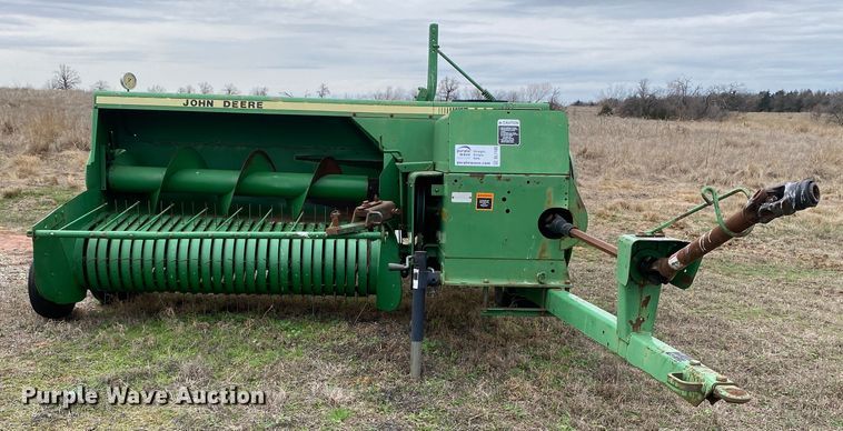 image for item DL7100 John Deere 328  small square baler