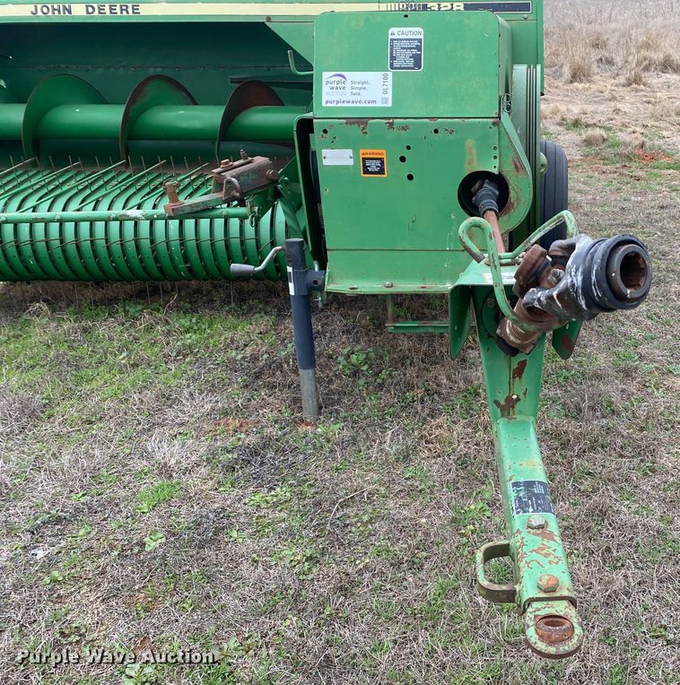 image for item DL7100 John Deere 328  small square baler