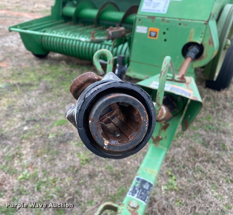 image for item DL7100 John Deere 328  small square baler