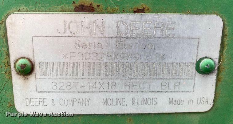 image for item DL7100 John Deere 328  small square baler
