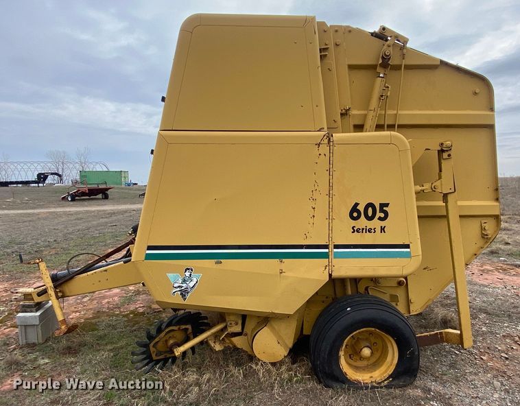 image for item DL7101 1994 Vermeer 605 Series K  round baler