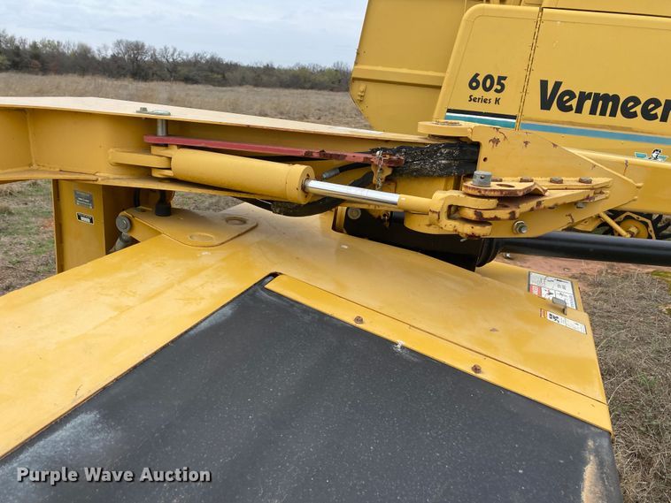 image for item DL7103 Vermeer TM700  disc mower