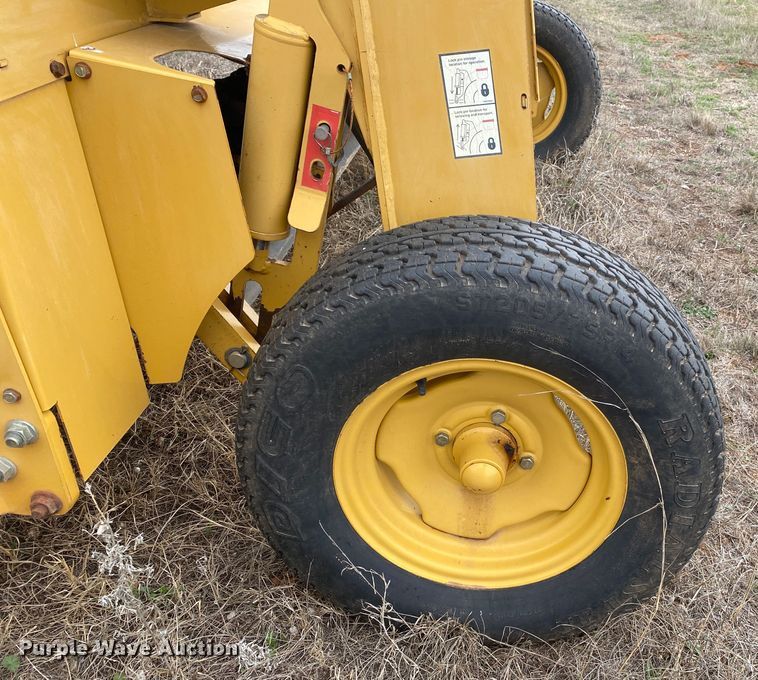 image for item DL7103 Vermeer TM700  disc mower