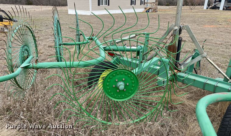 image for item DL7104 John Deere 702  hay rake