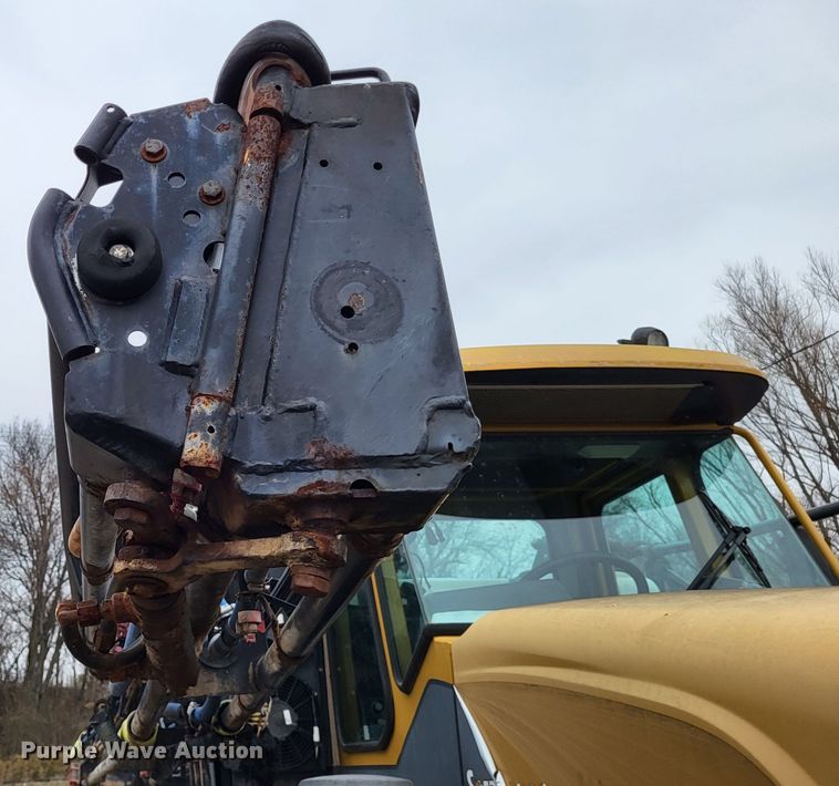 image for item DO3567 SpraCoupe 4460  sprayer