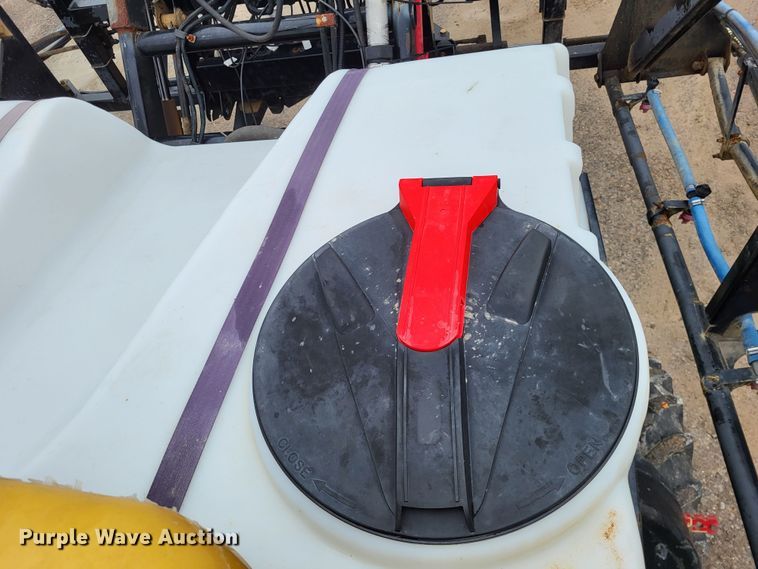 image for item DO3567 SpraCoupe 4460  sprayer