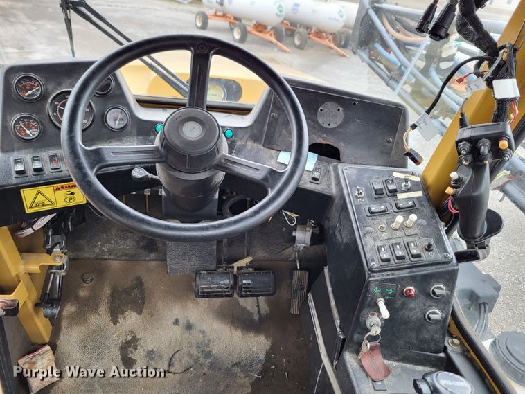 image for item DO3567 SpraCoupe 4460  sprayer