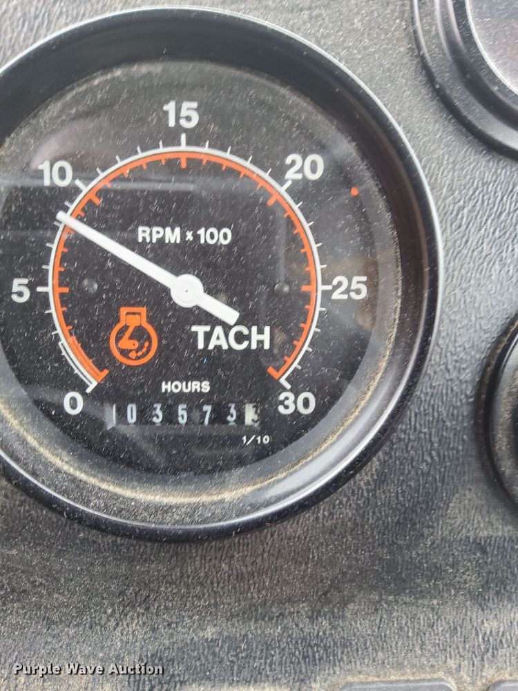 image for item DO3567 SpraCoupe 4460  sprayer