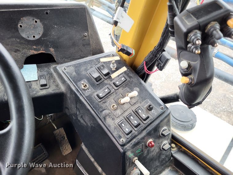 image for item DO3567 SpraCoupe 4460  sprayer