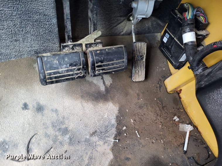 image for item DO3567 SpraCoupe 4460  sprayer