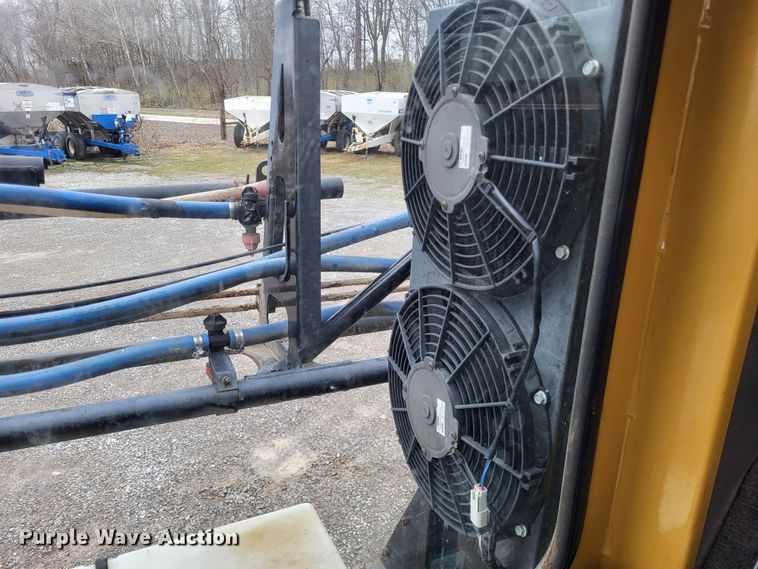 image for item DO3567 SpraCoupe 4460  sprayer