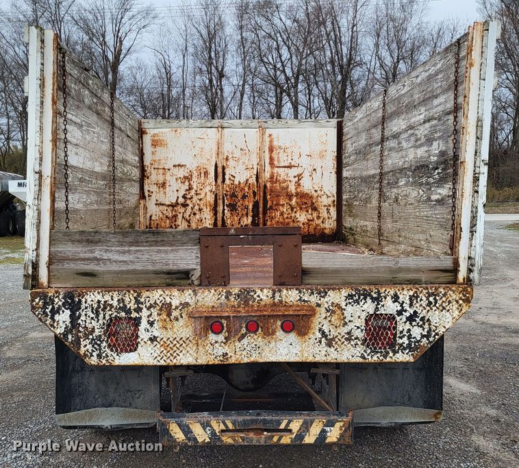 image for item DO3568 1986 Chevrolet 60  dump flatbed truck