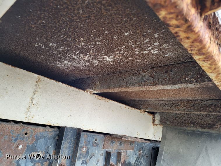 image for item DO3568 1986 Chevrolet 60  dump flatbed truck