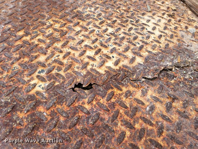 image for item DO3568 1986 Chevrolet 60  dump flatbed truck