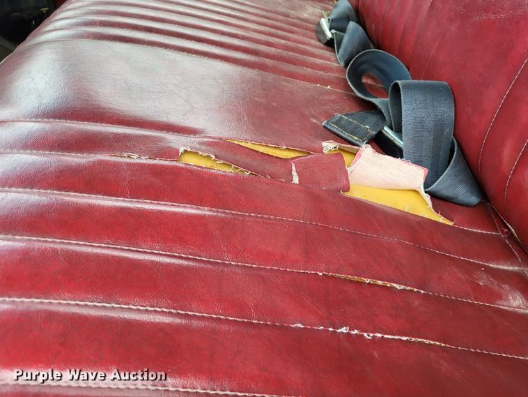 image for item DO3568 1986 Chevrolet 60  dump flatbed truck