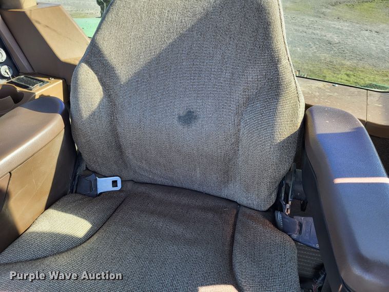 image for item DO3599 2008 John Deere 8330  MFWD tractor