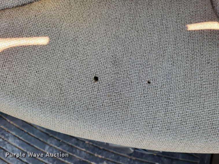 image for item DO3599 2008 John Deere 8330  MFWD tractor