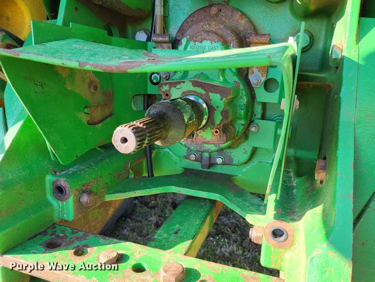 image for item DO3599 2008 John Deere 8330  MFWD tractor