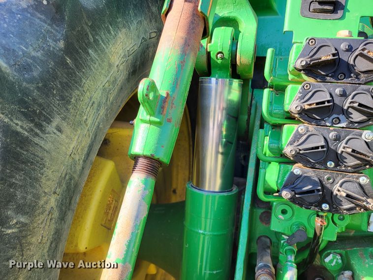 image for item DO3599 2008 John Deere 8330  MFWD tractor