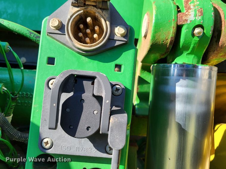 image for item DO3599 2008 John Deere 8330  MFWD tractor