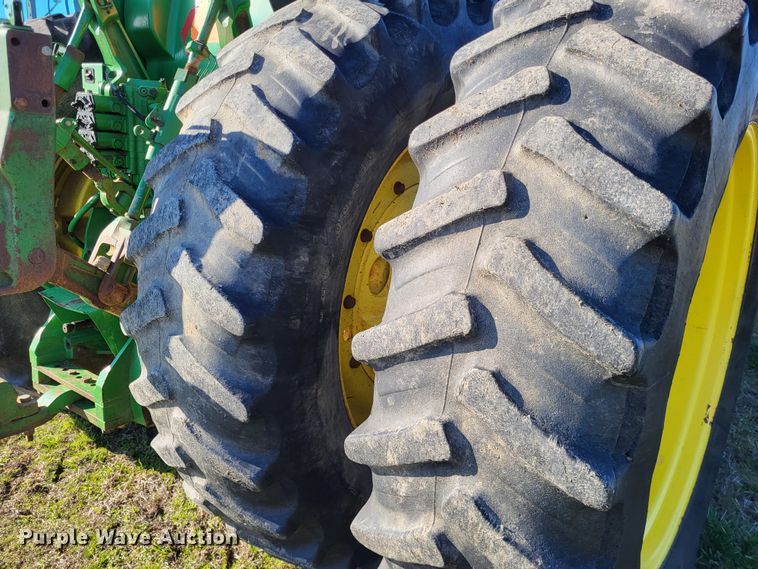 image for item DO3599 2008 John Deere 8330  MFWD tractor